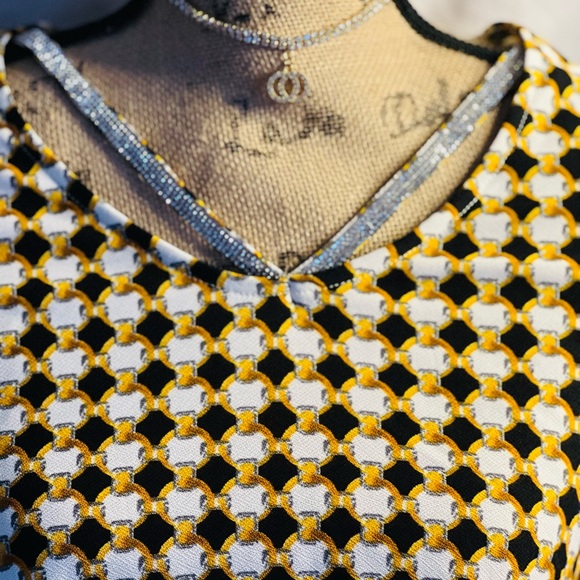 Womens Blouse - Picture 4 of 5